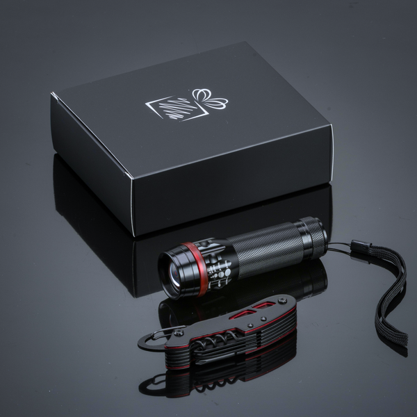 TITANIUM-COATED STEEL OPTIMA SET III: POCKET KNIFE AND FLASHLIGHT
